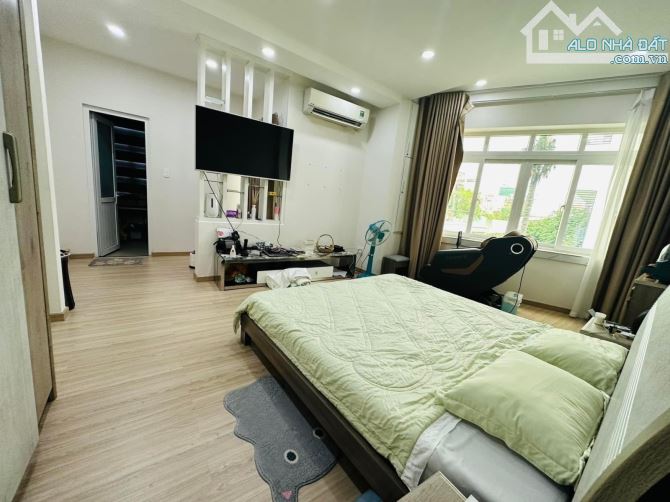 Hẻm kinh doanh Hoàng Hoa Thám, 156m2, ngang 7M, giá 22.99 tỷ - 6