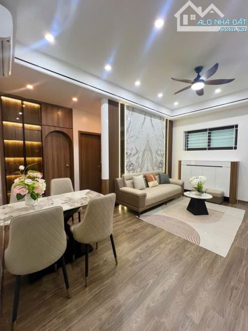 CHÍNH CHỦ BÁN CĂN HỘ 3PN - FULL NỘI THẤT XỊN - Ở NGAY  Toà CT2 HUD 86M NHỈNH 5.7 TỶ - 6