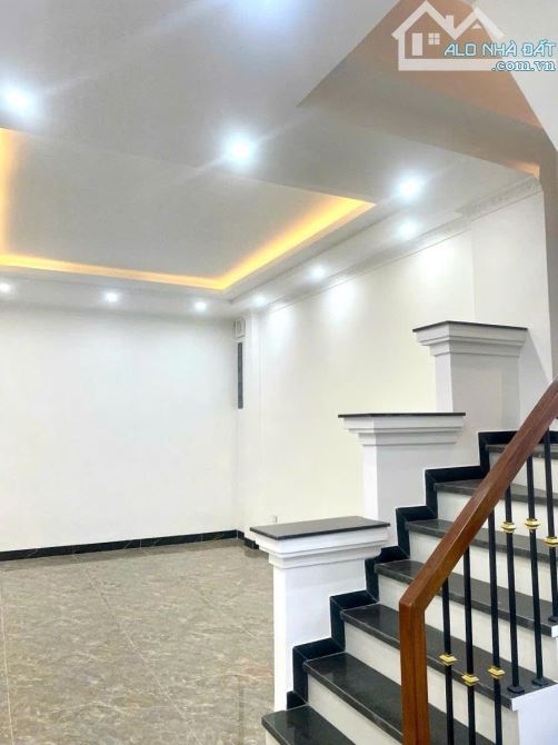 Bán gấp nhà đối diện khu chung cư 87 Lĩnh Nam. Ô tô 4 chỗ đỗ cửa, 71m2 giá 18 tỷ. - 6