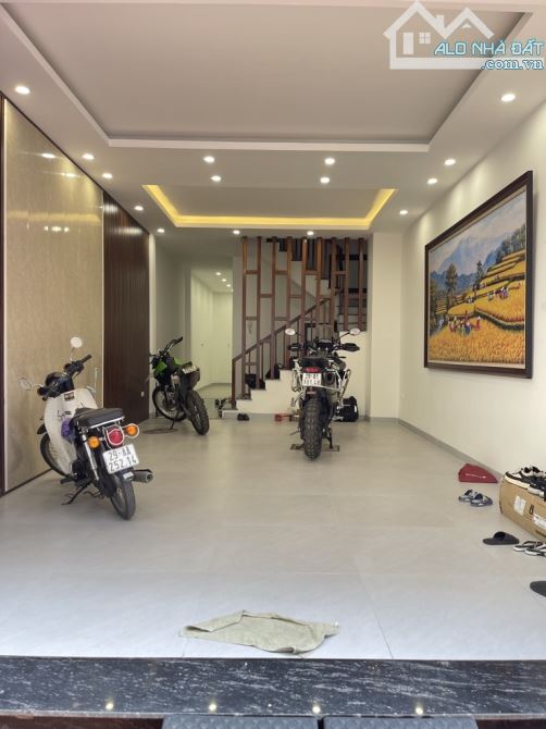 Nhà đẹp Phố Ngọc Thụy 75m2, 5 tầng, ô tô, thang máy, gần trường Việt Pháp - 6