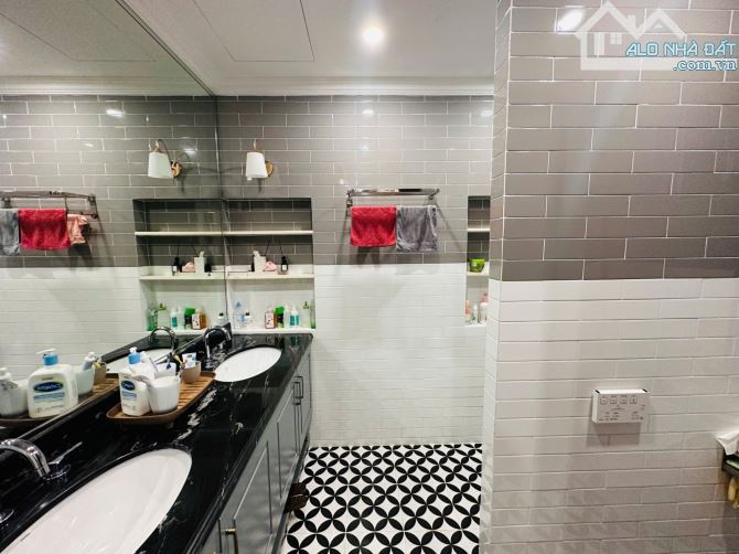 BÁN NHÀ PHỐ TÔ HIỆU – HÀ ĐÔNG - 83M² x 4 TẦNG – GIÁ 29.7 TỶ - 6