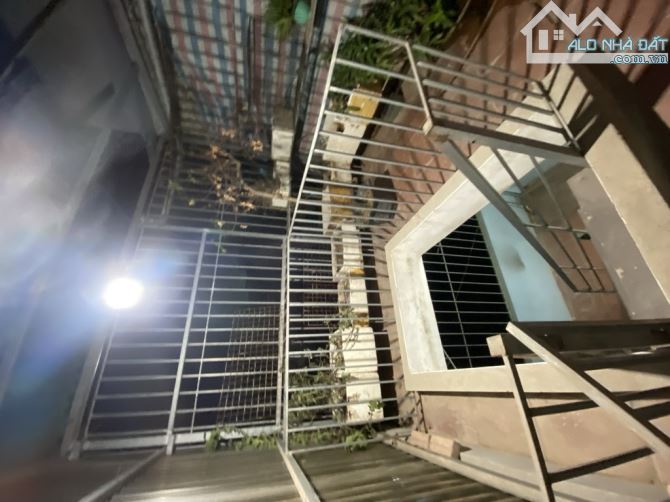 Bán nhà Yên Nghĩa, Hà Đông gần chợ tổ 11 chỉ 5,2 tỷ - 6