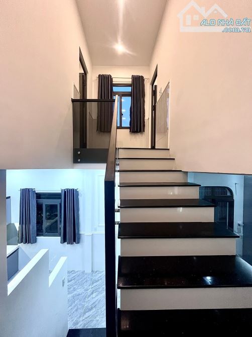 Bán  Nhà Trệt Lầu hẻm Liên tổ 5-6 đường Nguyễn Văn Linh - Gần BV ĐKTW - 7