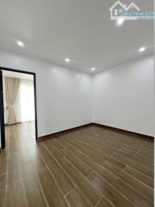 🏘 Nhà 5 tầng thang máy tại TĐC Xi Măng – Sở Dầu, Hồng Bàng – Giá 6 tỷ - 7