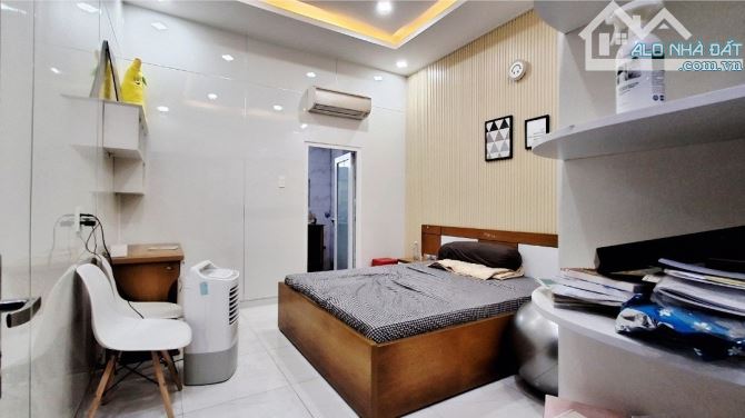 Bán gấp biệt thự mini. 155m2. Ngan 8m. Liên khu 4-5. Chỉ 11.3ty - 7
