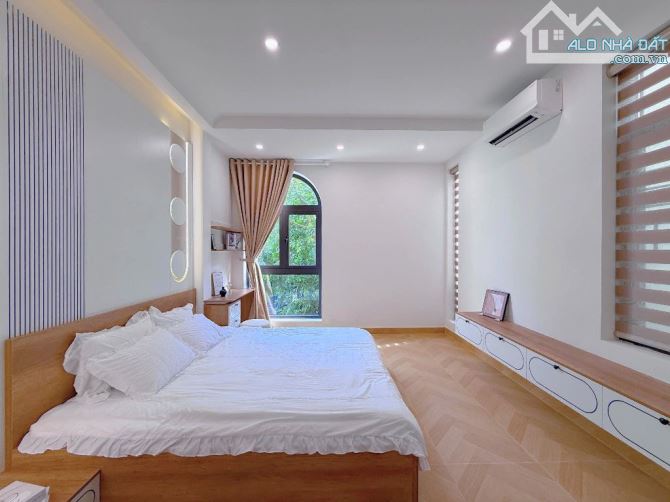 BÁN NHÀ KIỆT Ô TÔ ĐIỆN BIÊN PHỦ FULL NỘI THẤT DỌN VÀO Ở NGAY TRUNG TÂM ĐÀ NẴNG CHỈ 5,X TỶ - 7