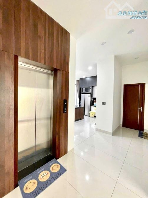 Bán nhanh căn Biệt Thự Marina Khu Bến Du thuyền Sông Hàn, Đối  Lưng Lê Văn Duyệt, Sơn Trà - 7