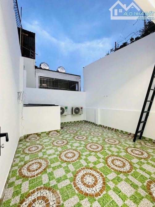 NHÀ ĐẸP GIÁ NGỘP TRÊN ĐƯỜNG HOÀ HƯNG, QUẬN 10 - GIÁ: 5,56TỶ/ 5,6M X DÀI 13M. SỔ SẴN HOÀN C - 7