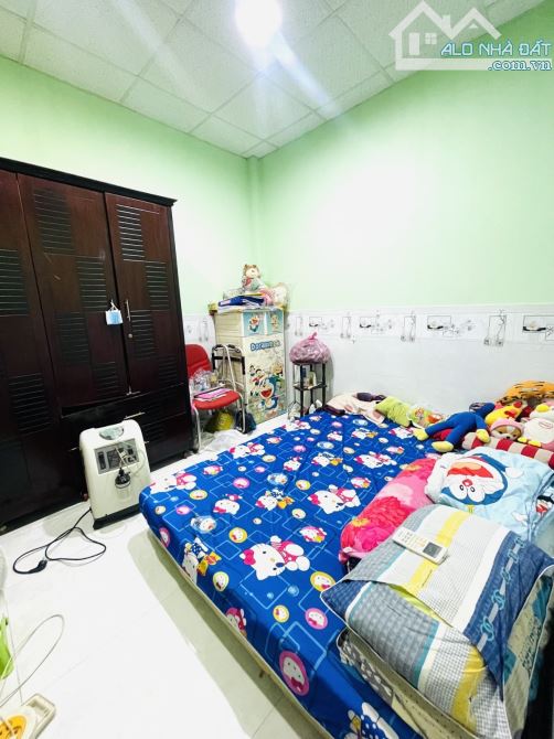 Gấp Bán - Nhà 2 Tầng - 6,5X18 - Hẻm Xe Tải Thông - Ngay Chung Cư Quân Khu 7 - Quận 12 - 7