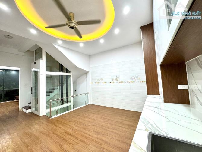 Nhà 6 Tầng , Xuân Đỉnh , View Sân Chơi , Oto Dừng Đỗ, Để Tầng 1 , Thang Máy, Full Nội Thất - 7
