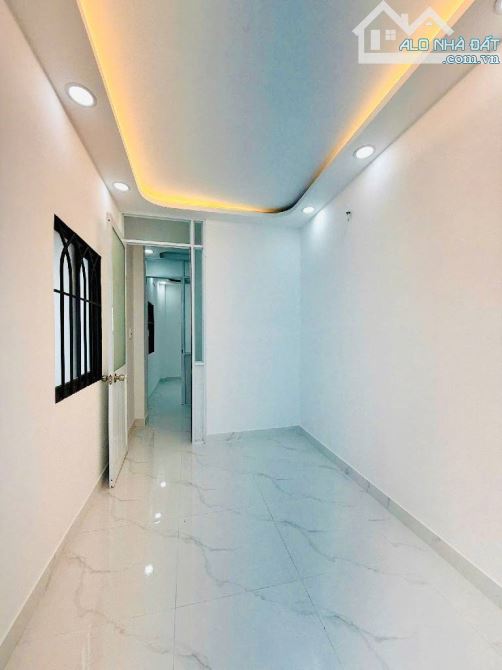 BÁN NHÀ HẺM 136 NGUYỄN THỊ TẦN, P.2, QUẬN 8 - 7
