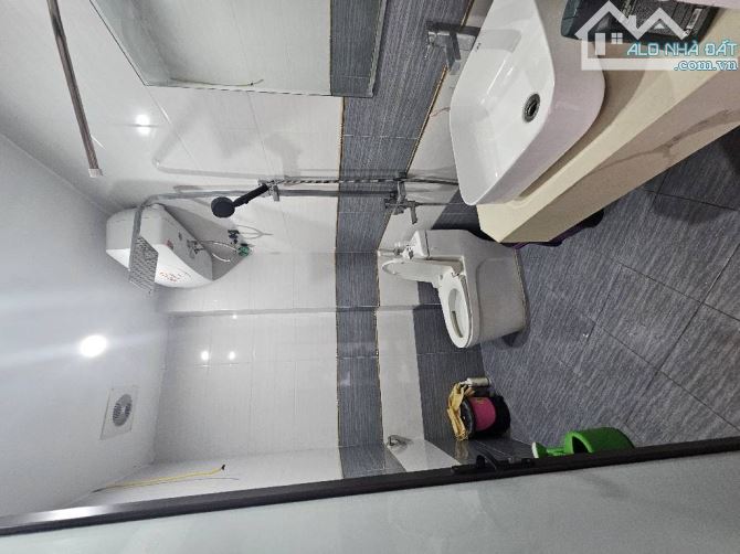 Bán nhà dân xây 43m2*5 tầng đường Sông Sét, ngõ thông, 2 thoáng, gần phố-Ở ngay - 7