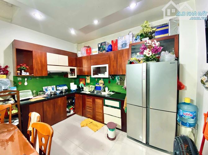 Hẻm xe hơi thông Phú Nhuận, 4 tầng, 4 phòng ngủ, 54m2 công nhận, chỉ 10.6 tỷ - 8