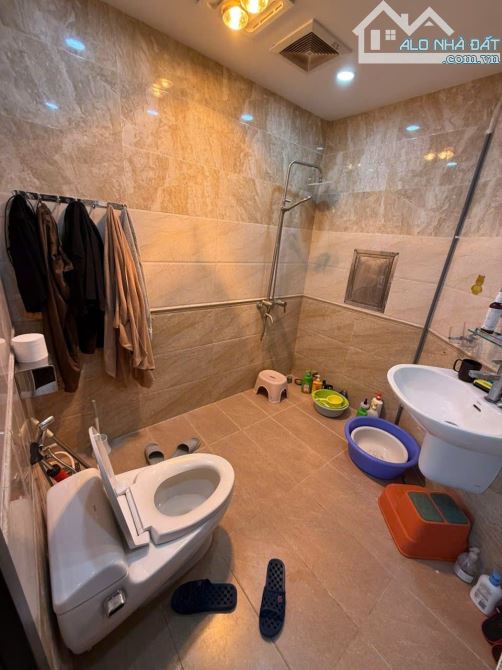 Bán căn hộ  Vinaconex 57 Vũ Trọng Phụng 109m2  8,7 tỷ - 8