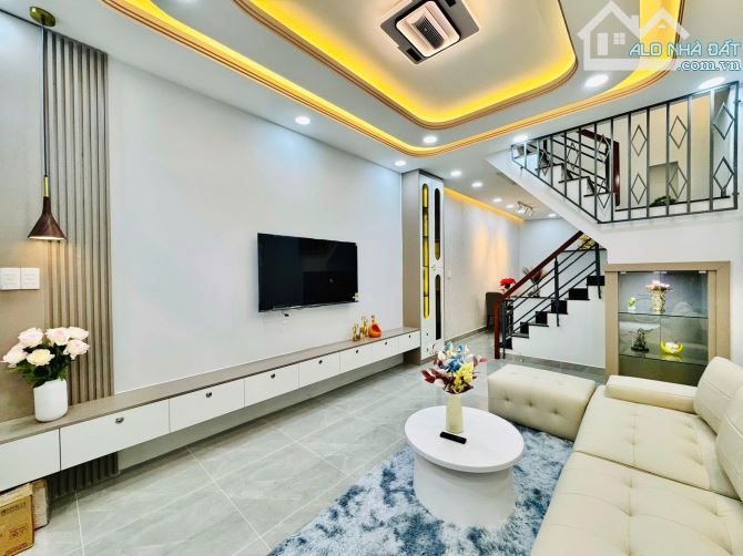 BÁN NHÀ NGAY LÊ LỢI, GÒ VẤP. GIÁ: 2 TỶ 480TR/ 62M, SỔ RIÊNG, GẦN ĐẠI HỌC CÔNG NGHIỆP - 8
