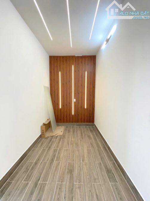 Bán Gấp 2 Căn Nhà Mới Tinh - Ngã 3 Mỹ Hạnh - Giáp Hóc Môn - 5x16 từng căn - Full Nt - 8