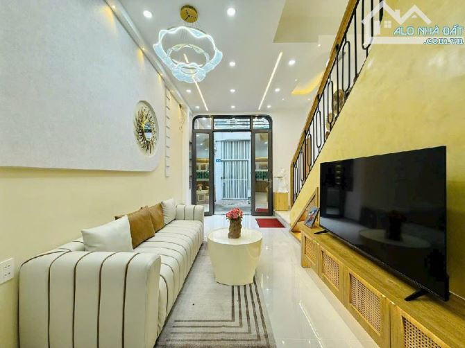 Nhà Gò Vấp 4 tỷ 98 hẻm thông 3 tầng 3 phòng ngủ SHR Nguyễn Tư Giãn Phường 12 - 8