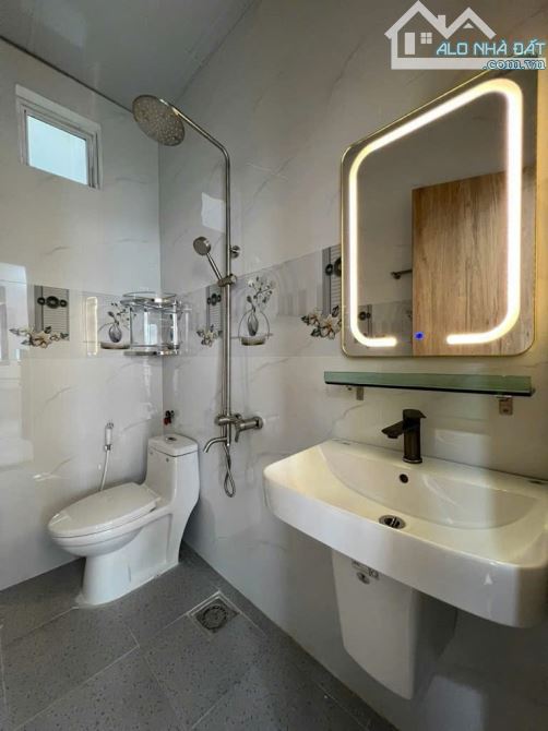 Bán Căn Hộ Cao Cấp Hẻm Ô Tô 5m, Quang Trung - P.14, Gò Vấp, 11Tỷ, 75m2(5x15), 6Tầng - 8