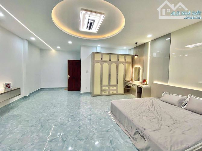 HXH PHAN HUY ÍCH - NGANG KHỦNG 6M - 4 TẦNG FULL NỘI THẤT - CHỈ 7.68 TỶ - 8