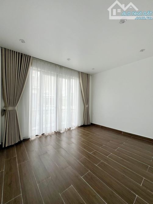 🏘 Nhà 5 tầng thang máy tại TĐC Xi Măng – Sở Dầu, Hồng Bàng – Giá 6 tỷ - 9