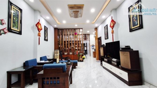 Bán gấp biệt thự mini. 155m2. Ngan 8m. Liên khu 4-5. Chỉ 11.3ty - 9