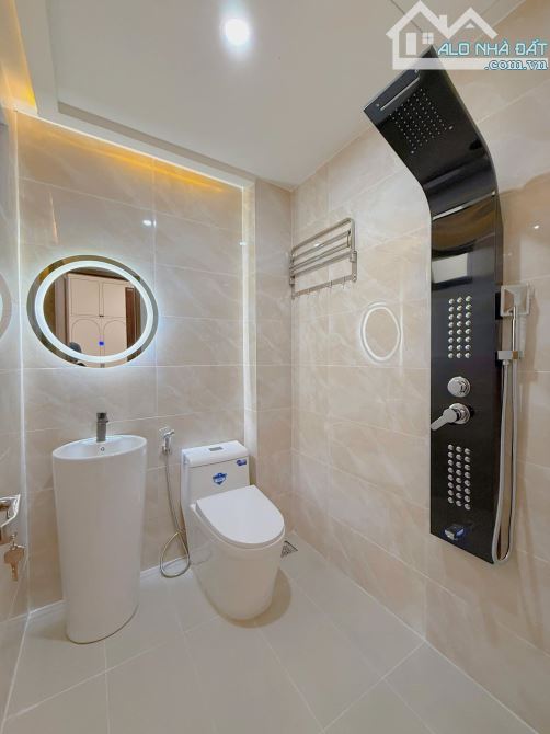 Nhà Đẹp Trung Tâm Kiệt Rộng 5-7m oto đậu đỗ trước nhà - 9