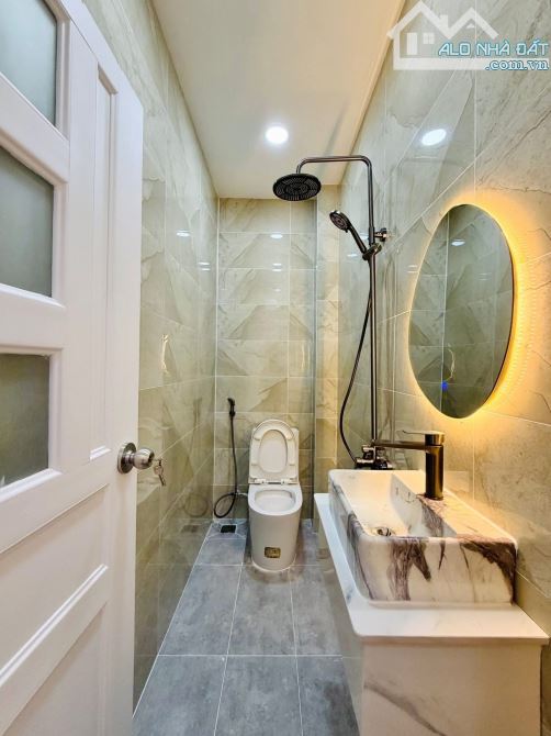 Cần tìm chủ cho căn nhà 60m2 ngay Hoàng Văn Thụ, Tân Bình. Giá: 4 Tỷ 220, vị trí đắc địa - 9