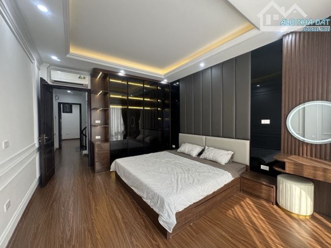 -XUÂN LA - TÂY HỒ - PHÂN LÔ CÁN BỘ - DT 51M - 6 TẦNG - Ô TÔ ĐỖ 30M - NGAY PHỐ - NGÕ Ô TÔ - 9