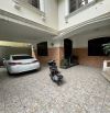 Bán nhà phố Thái Hà 154m2 Gara ô tô 3 tầng cực đẹp mặt tiền 12m lô góc 3 thoáng giá 46 tỷ