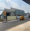 Bán nhà xưởng mặt tiền Gò Hưu, Đức Hòa, Long An; DT 38 x 70m, 2.300m2 thổ cư; giá 89 tỷ