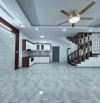 Bán nhà Phố Thanh Am -  Thượng Thanh, 30m2 _6 tỷ - Giá mềm nhất khu vực