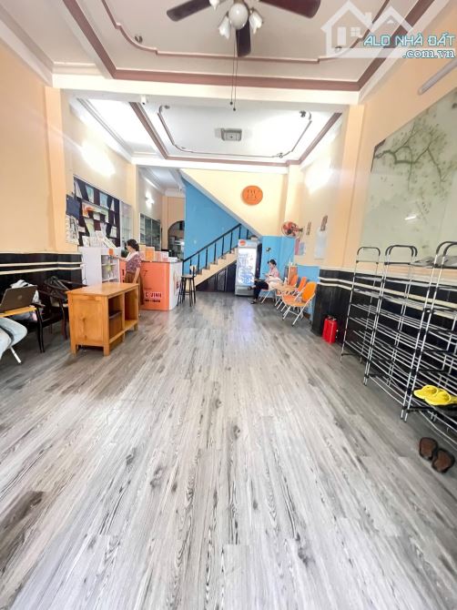 ✅Bán nhà  4 tầng hẻm Nguyễn Thị Minh Khai, trung tâm Nha Trang, cách biển 550m