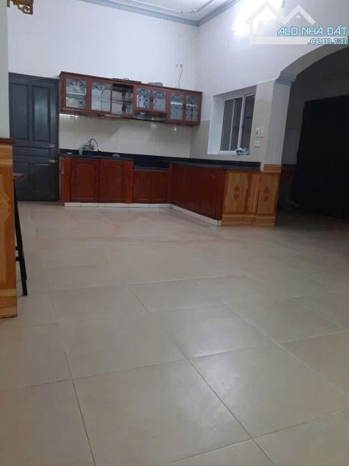 CẦU GIẤY – DÂN XÂY – NGÕ THÔNG - SÁT PHỐ – 90M² – 4 TẦNG – 19 TỶ (ECG152079)