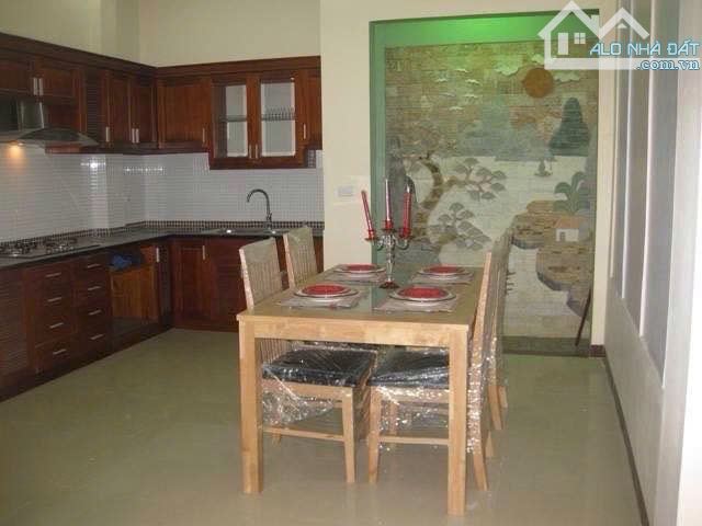 QUAN HOA – NGÕ THÔNG, ÔTÔ – DÂN XÂY – 57M² – 5 TẦNG – 20.86 TỶ (ECG203078)
