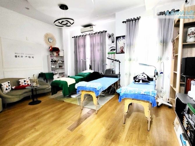 BÁN NHÀ 2 TẦNG GẦN KHU BIỆT THỰ CAO CẤP SƠN TRÀ