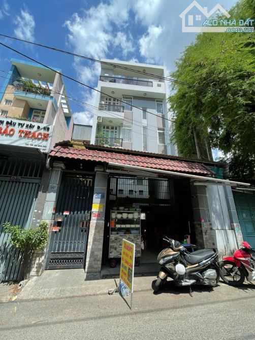 Giảm gần 5 tỷ toà nhà CHDV Thống Nhất Gò Vấp - 7x27m 5 tầng HĐT 160tr giá còn 24.7 tỷ.