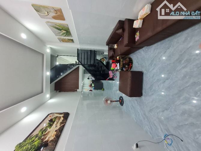 NHÀ SẴN Ở ĐƯỜNG BÙI ĐÌNH TUÝ, BÌNH THẠNH, 50M2, 3PN, CHỈ 7.2 TỶ