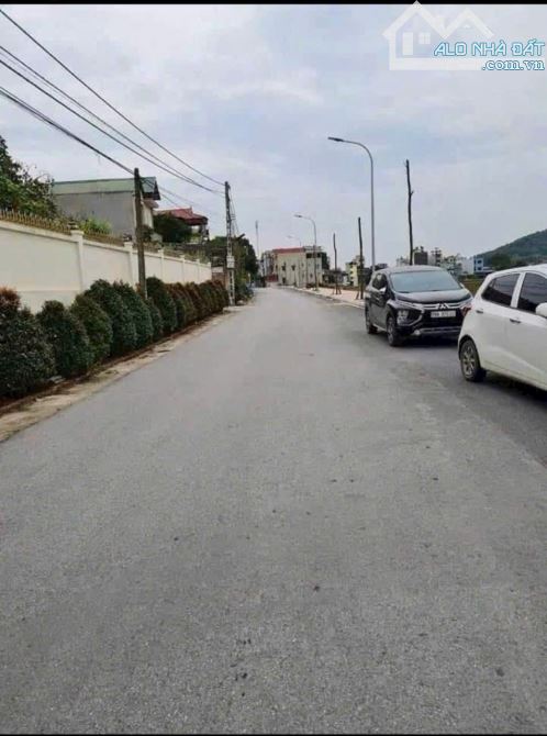 chinh chủ bán Lô góc 2 mặt tiền Dự án 82 lô Đông Sơn - Liên Bão.