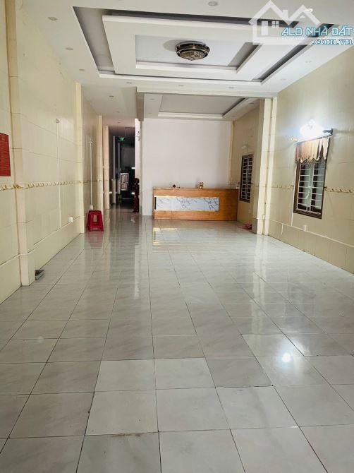 ❌ Chủ chuyển công tác nên ko có ai quản lý muốn nhượng lại nhà mặt tiền Phan Châu Trinh