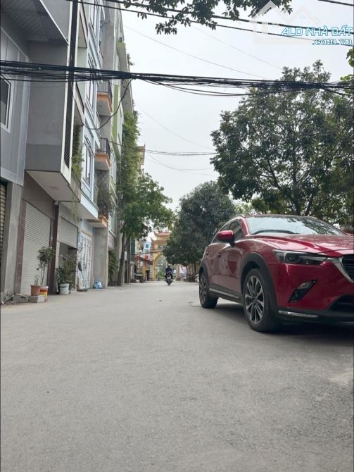 Bán nhà Kim Giang, Thanh Trì, Gara, ô tô tránh, kinh doanh, 41m2, 10 tỷ(CTL)