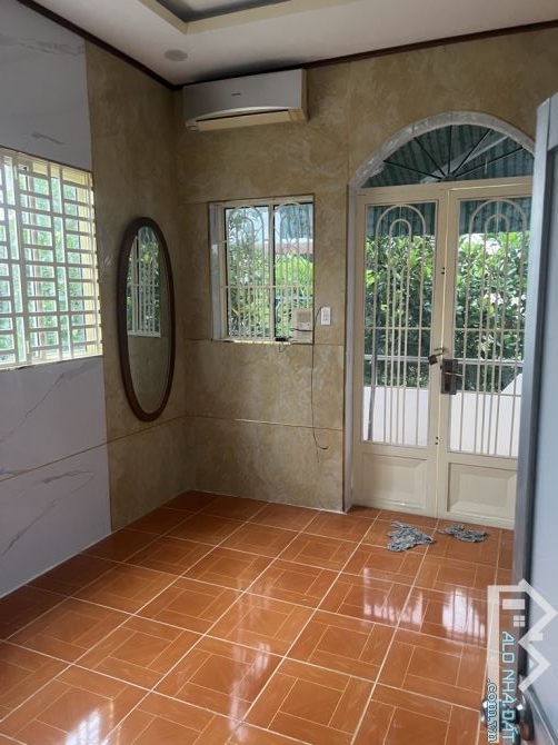 Bán Gấp! Nhà 2 Tầng BTCT, 30 m2, Hẻm Thông Lê Văn Lương Nhỉnh 3 Tỷ TL
