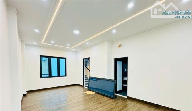Bán nhà Lương Khánh Thiện, p.Lương Khánh Thiện, Ngô Quyền,  4 tầng, 55m2, 5,2 tỷ.
