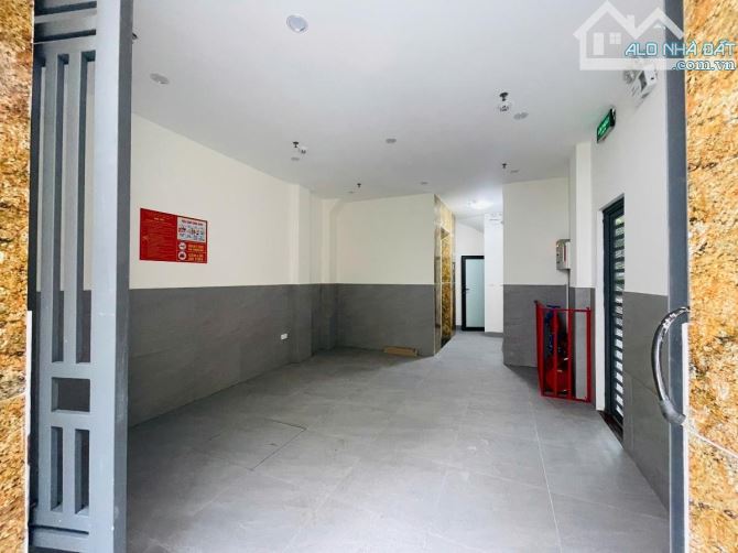 Bán nhà XUÂN PHƯƠNG 40m2x7T nhà dòng tiền, cho thuê làm chung cư mini