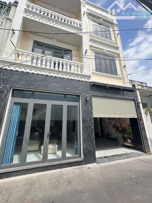 ⭐️ Nhà Mới SHR 3 tầng HXH né 61m2 – Đông Hưng Thuận 9 Quận 12