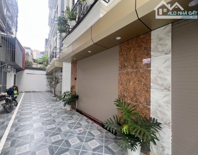 Bán nhà Thạch bàn ,gần Aeon long biên,giá 6,5 tỷ