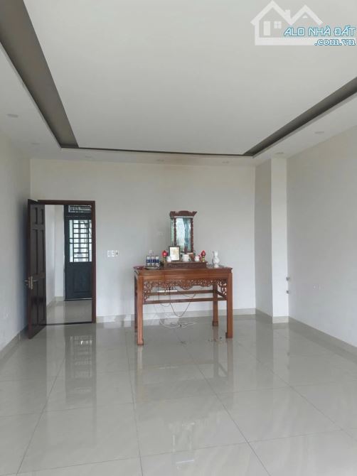 BÁN NHÀ 3 TẦNG ĐƯỜNG NGỌC TỊNH – HÒA QUÝ