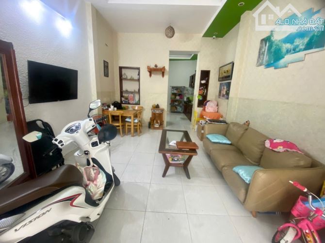 NHÀ ĐẸP HXH NGUYỄN HỮU TIẾN – GẦN AEON TÂN PHÚ – GIÁ CHỈ 4,85 TỶ