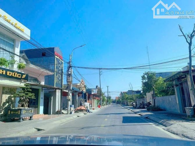 🆘 MẶT ĐƯỜNG TRUNG NGHĨA 🆘  😘😘😘HÀNG SIÊU ĐẸP ĐƯỜNG 11m TRUNG NGHĨA, ĐỒ SƠN, HẢI PHÒNG.