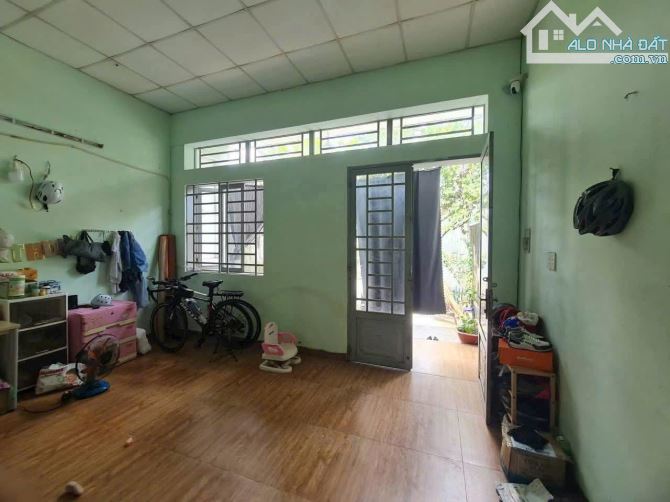 Bán nhà hẻm xe hơi Lạc Long Quân, p10, Tân Bình (5x14) - 7,9 tỷ