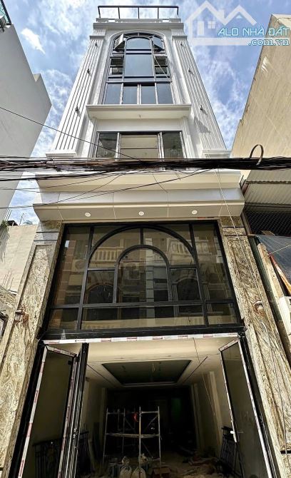 Bán Siêu Phẩm 8 Tầng Văn Phòng Kết Hợp Ở 5 Sao Lạc Trung Ô Tô Tránh DT 78M 8T Giá 29.8Tỷ